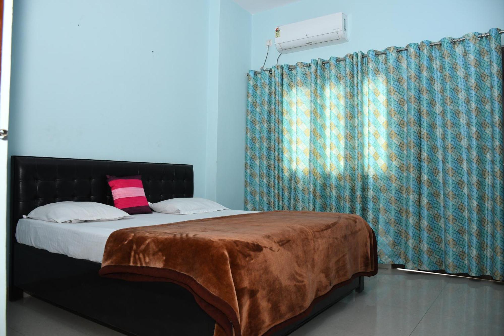 Indra Apartment Varanasi Exterior photo